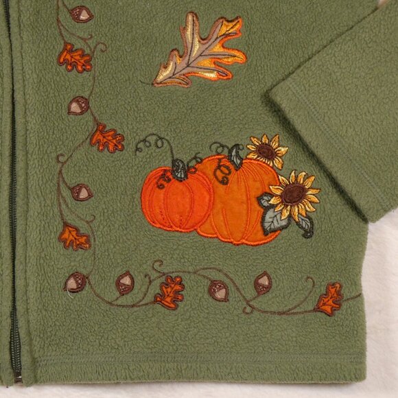 Vintage Fashion Bug Embroidered Fleece with Autumn Pumpkins Leaves - Picture 8 of 8